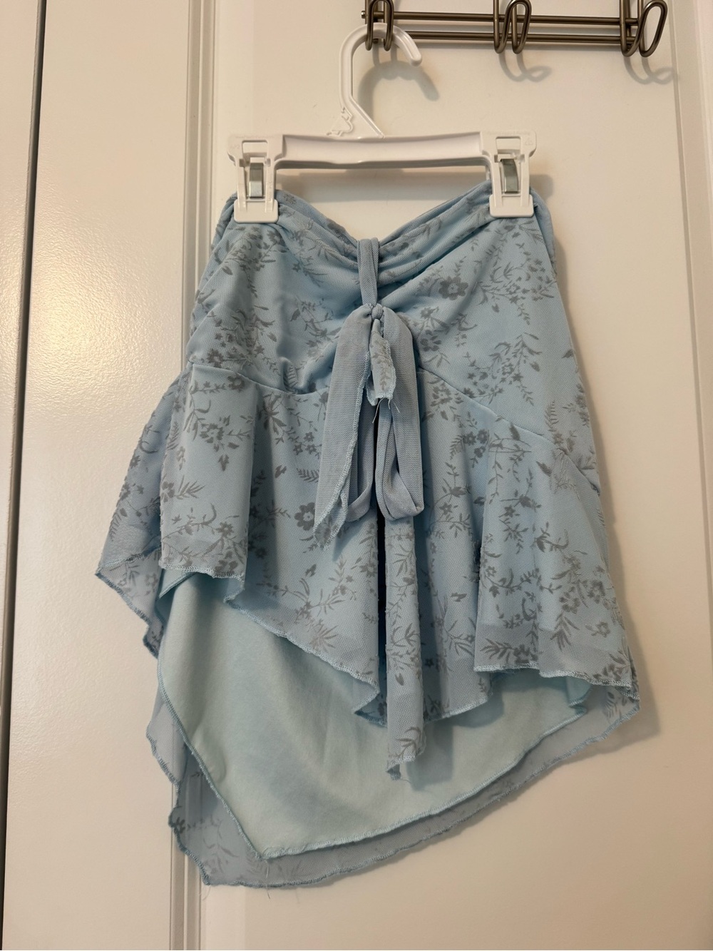 Light Blue Floral Tie-Front Asymmetric Strapless Tank